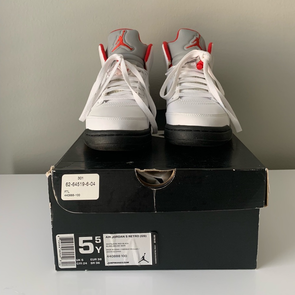 Air Jordan 5 Retro